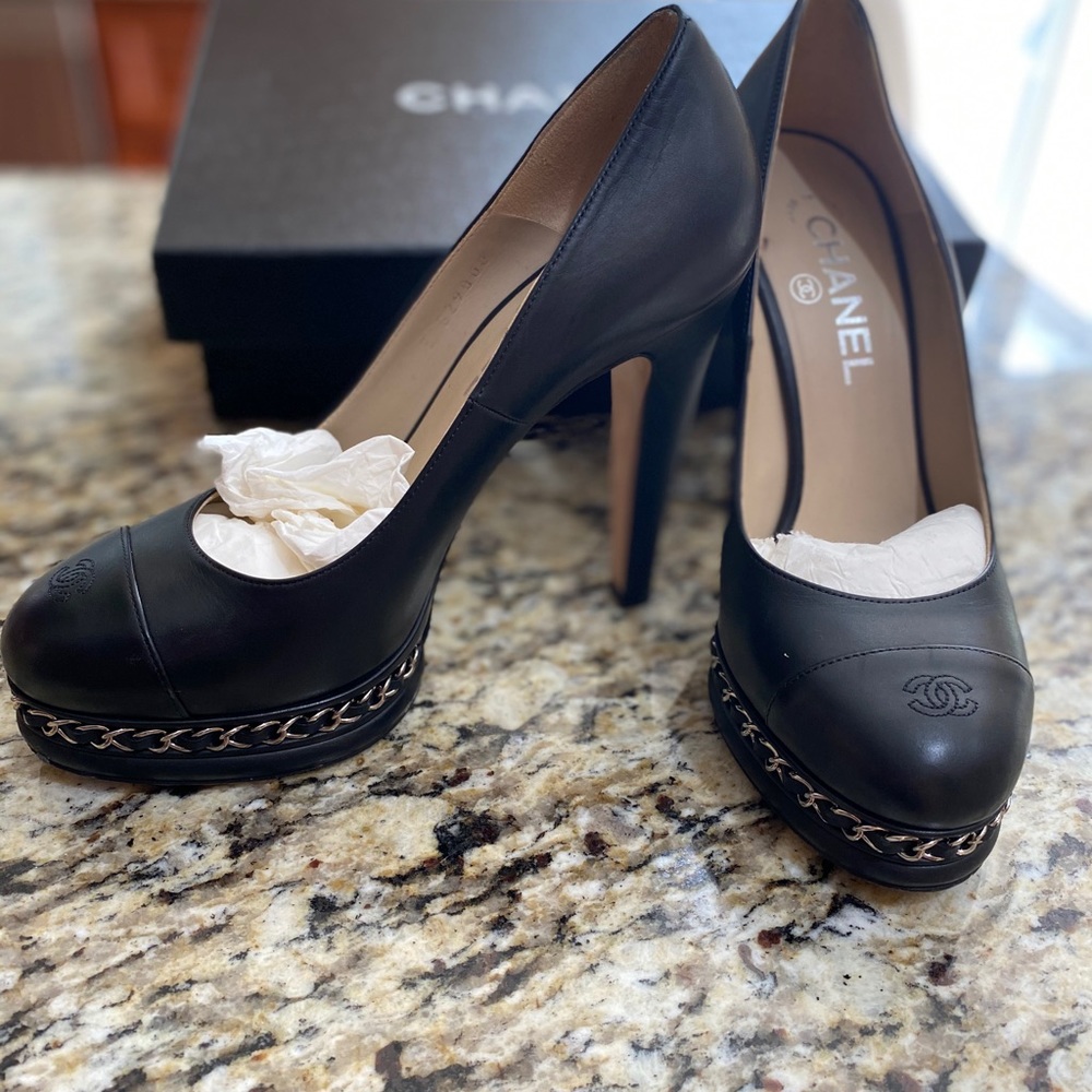 Chanel pumps